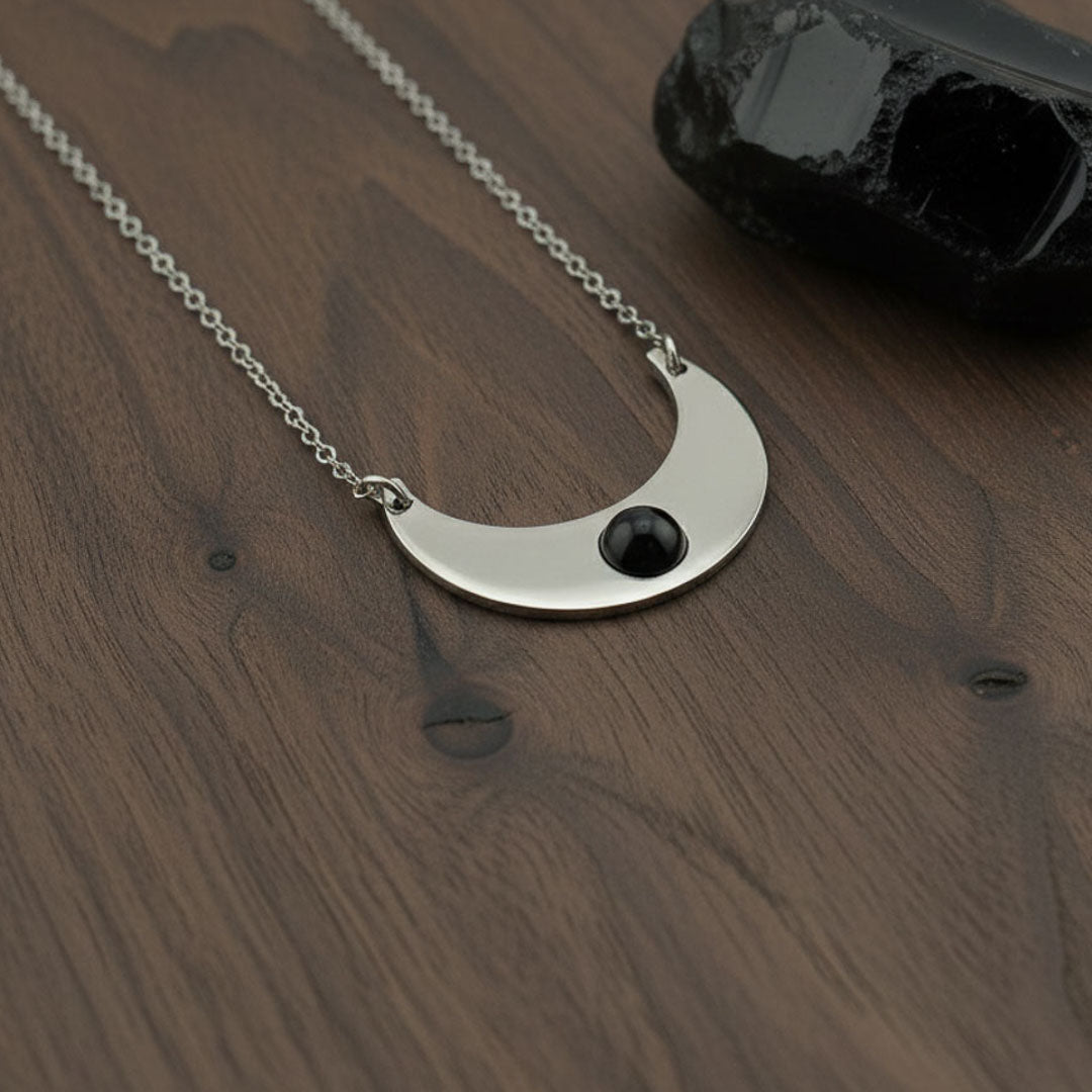 Luna con pietra naturale