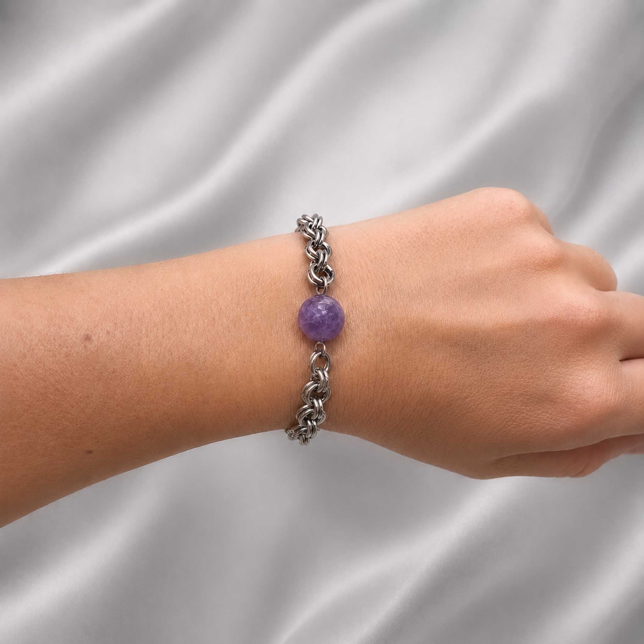 Bracciale con sfera in Ametista