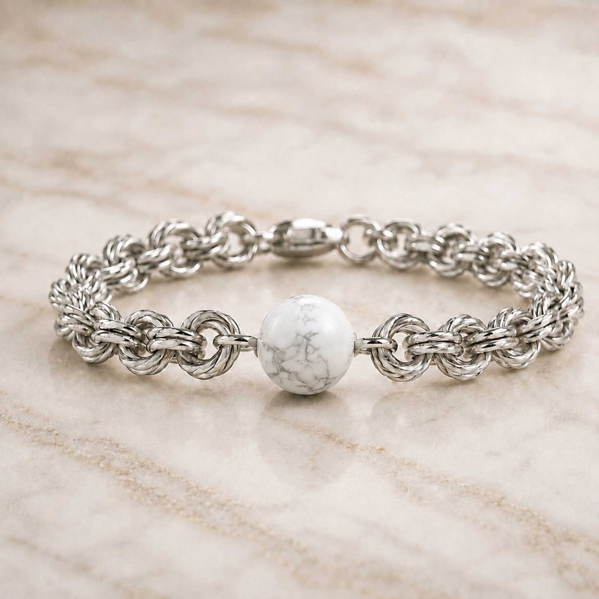 Bracciale con sfera in Howlite