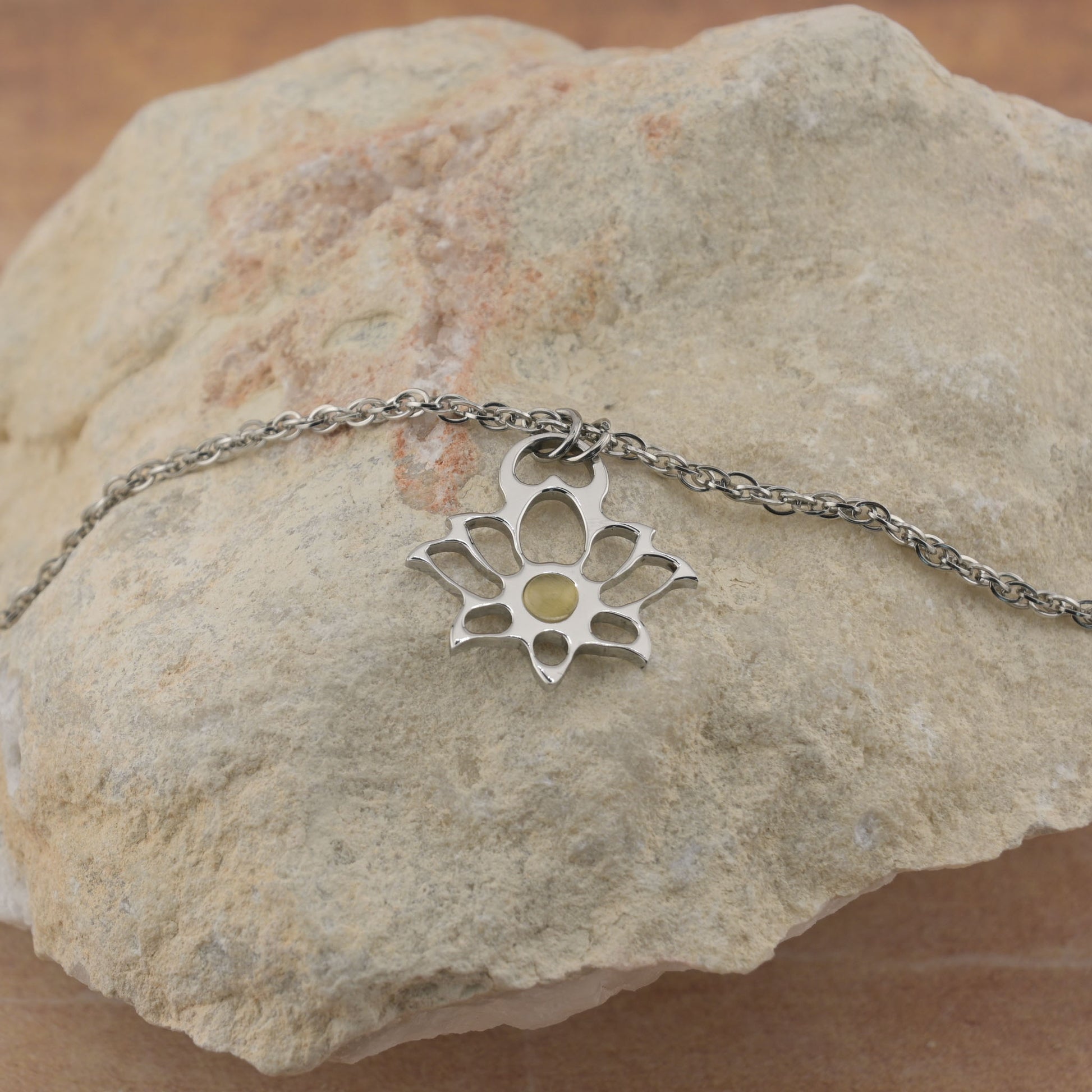 Anklet with modern lotus