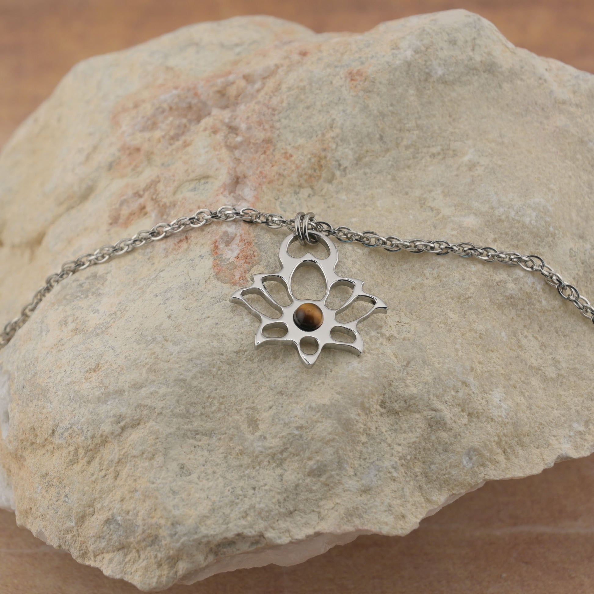 Anklet with modern lotus