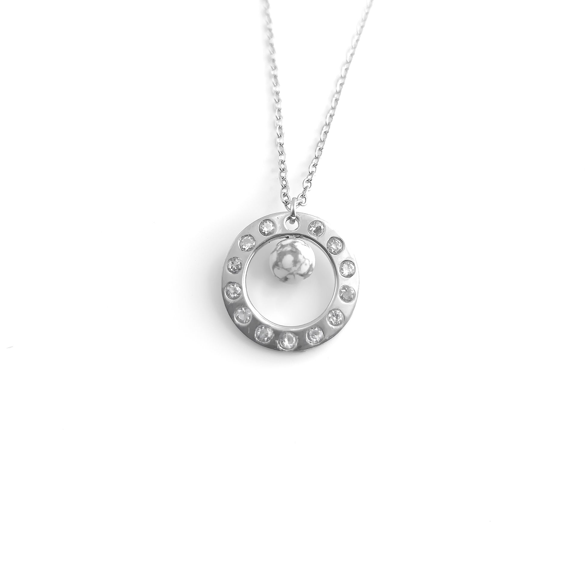 Collana con perla in pietra naturale e Zirconia cubica