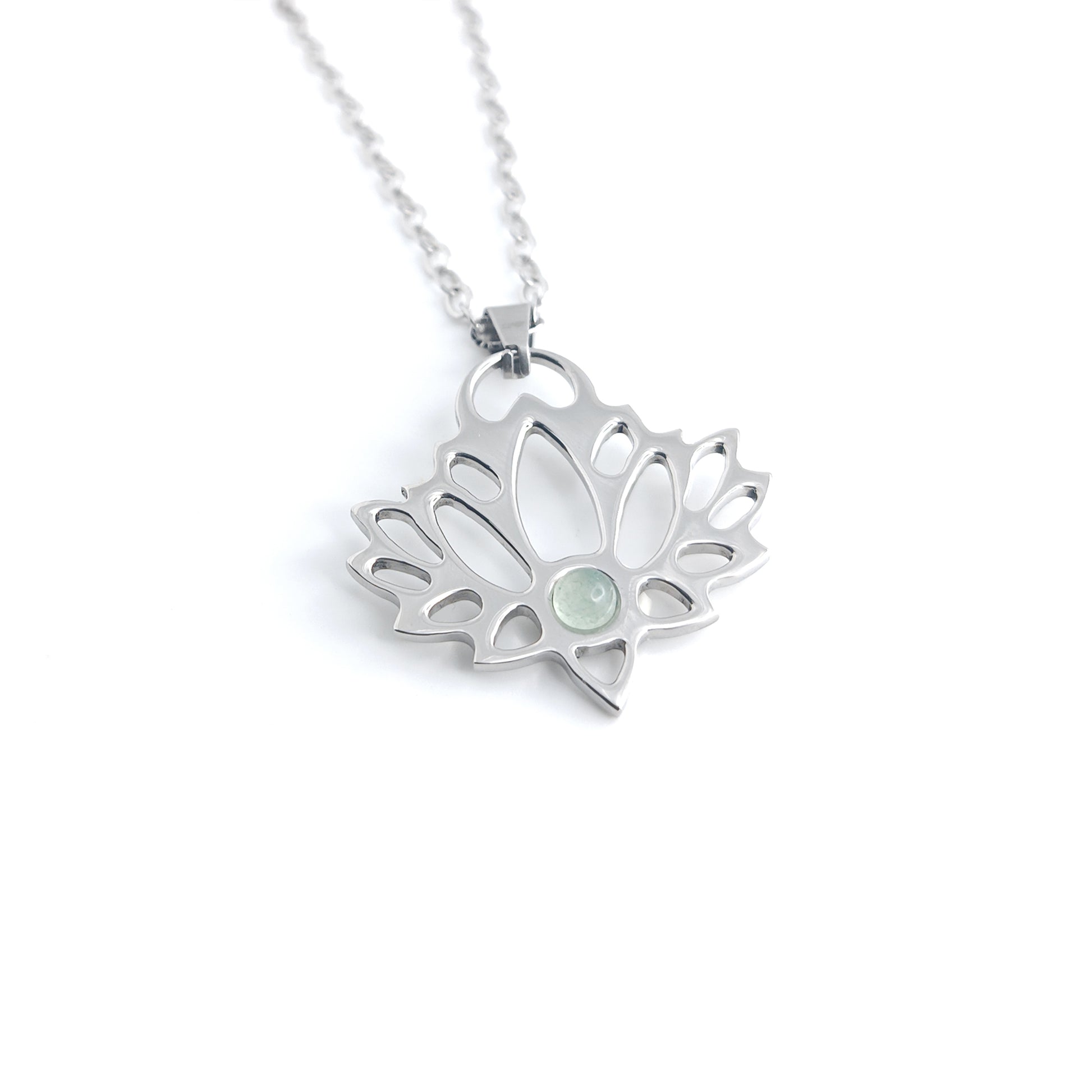 Collana con Loto classico - Media