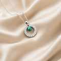 Collana Cerchio con perla in pietra naturale e zirconi
