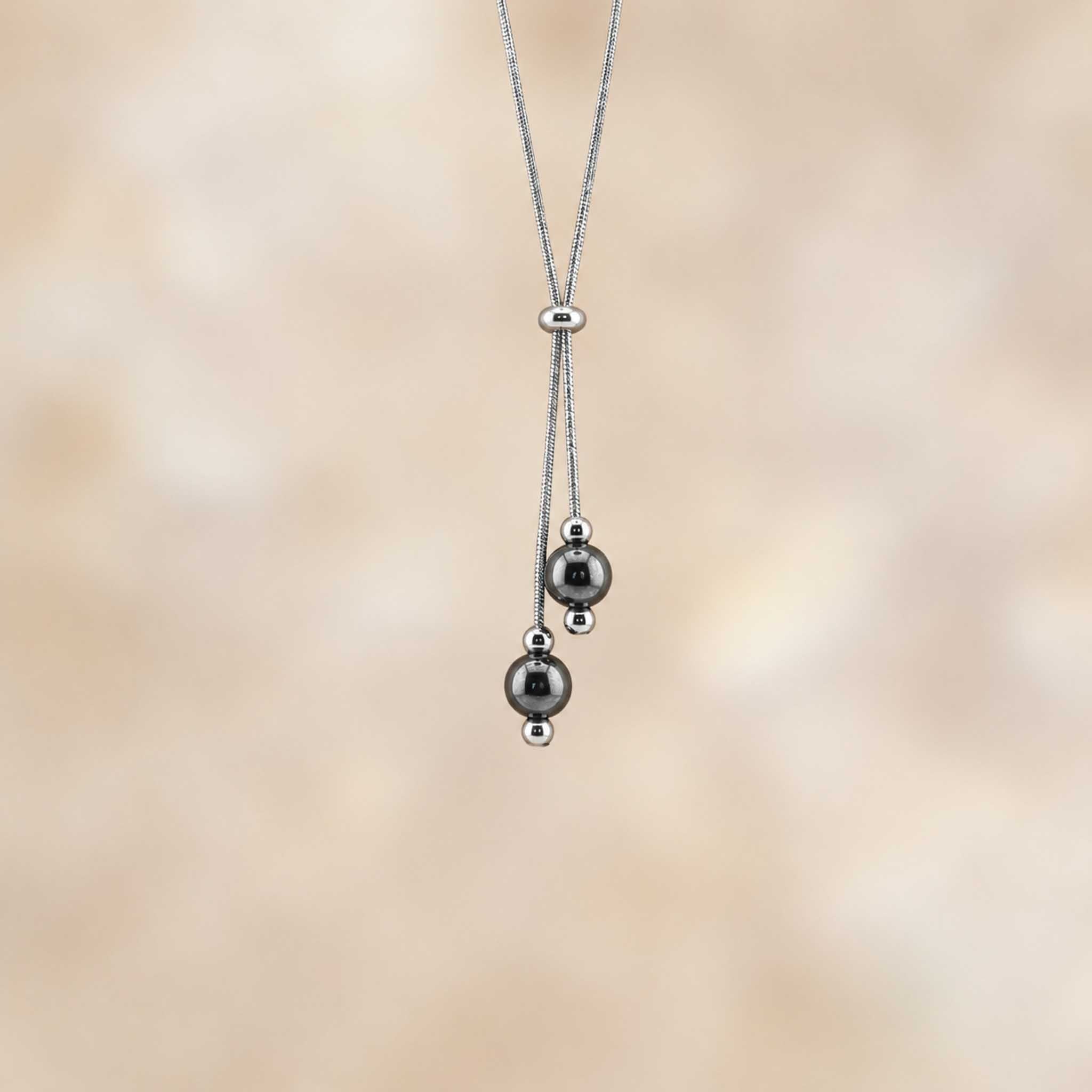 Collana con doppia sfera in pietra naturale