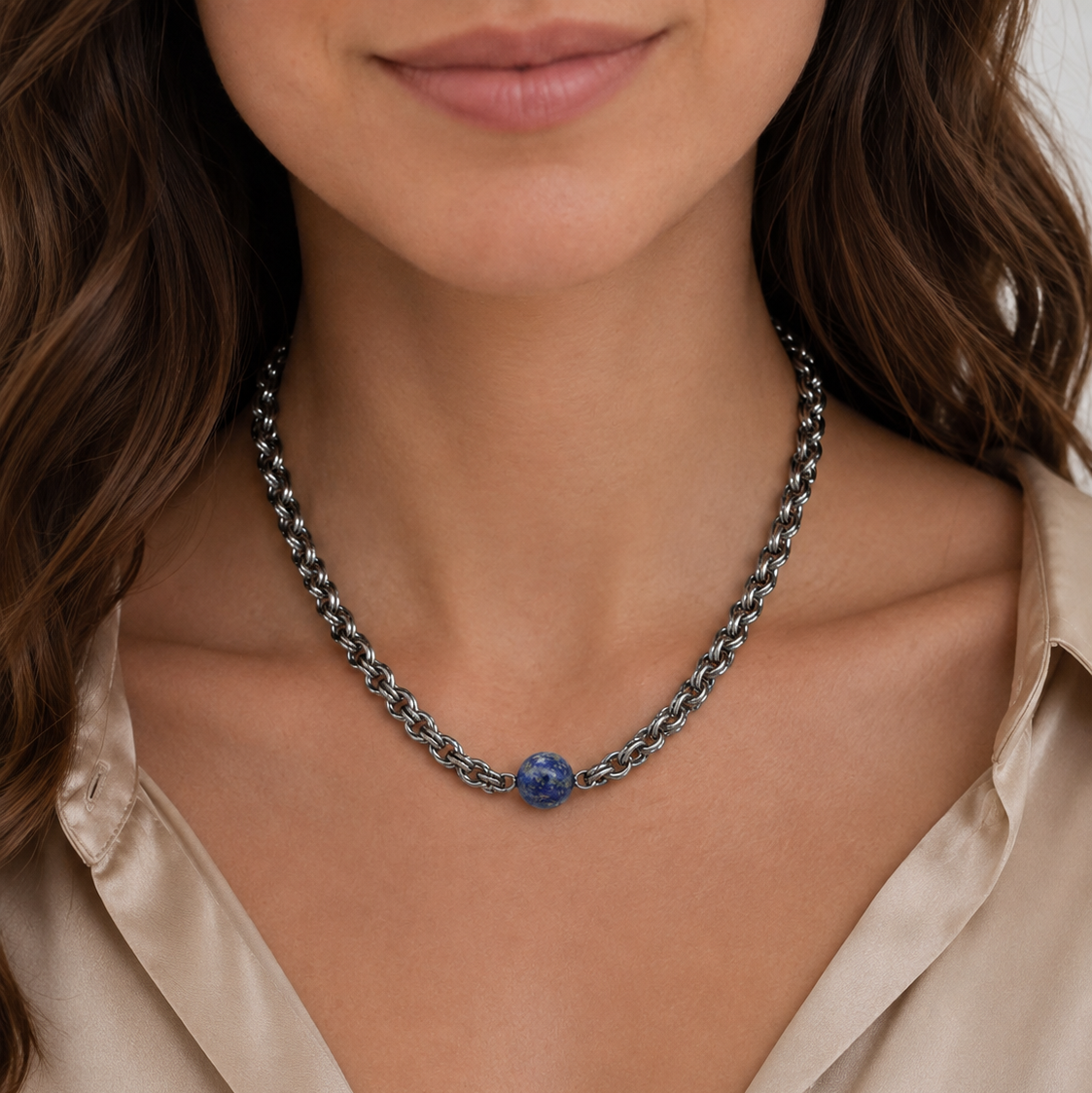 Collana con sfera in Sodalite