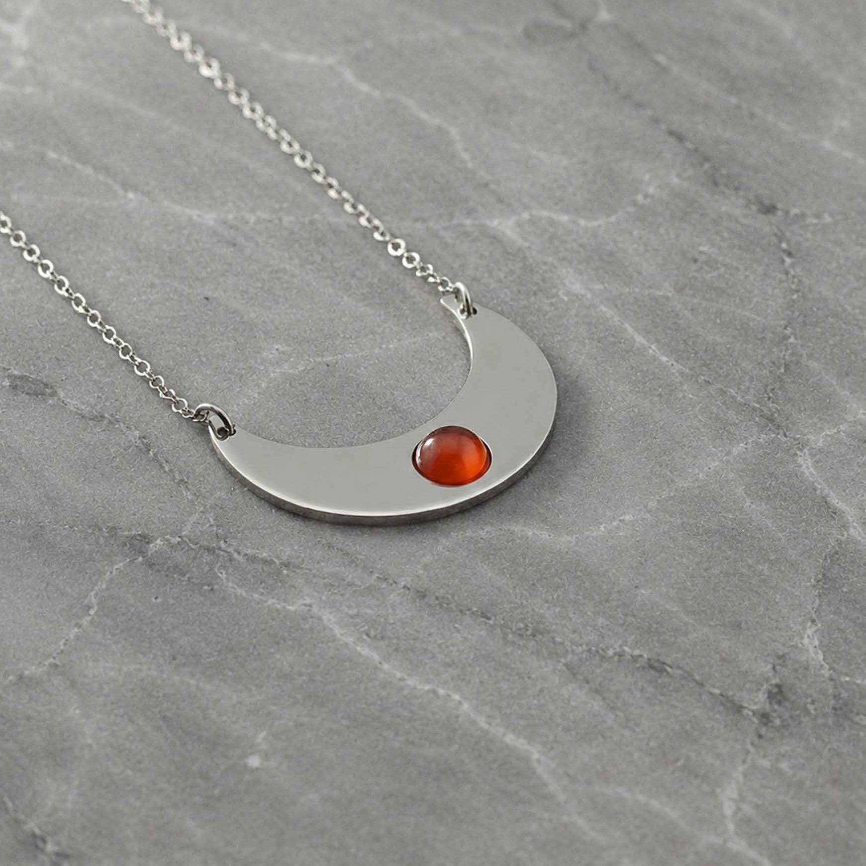 Collana Luna con pietra naturale