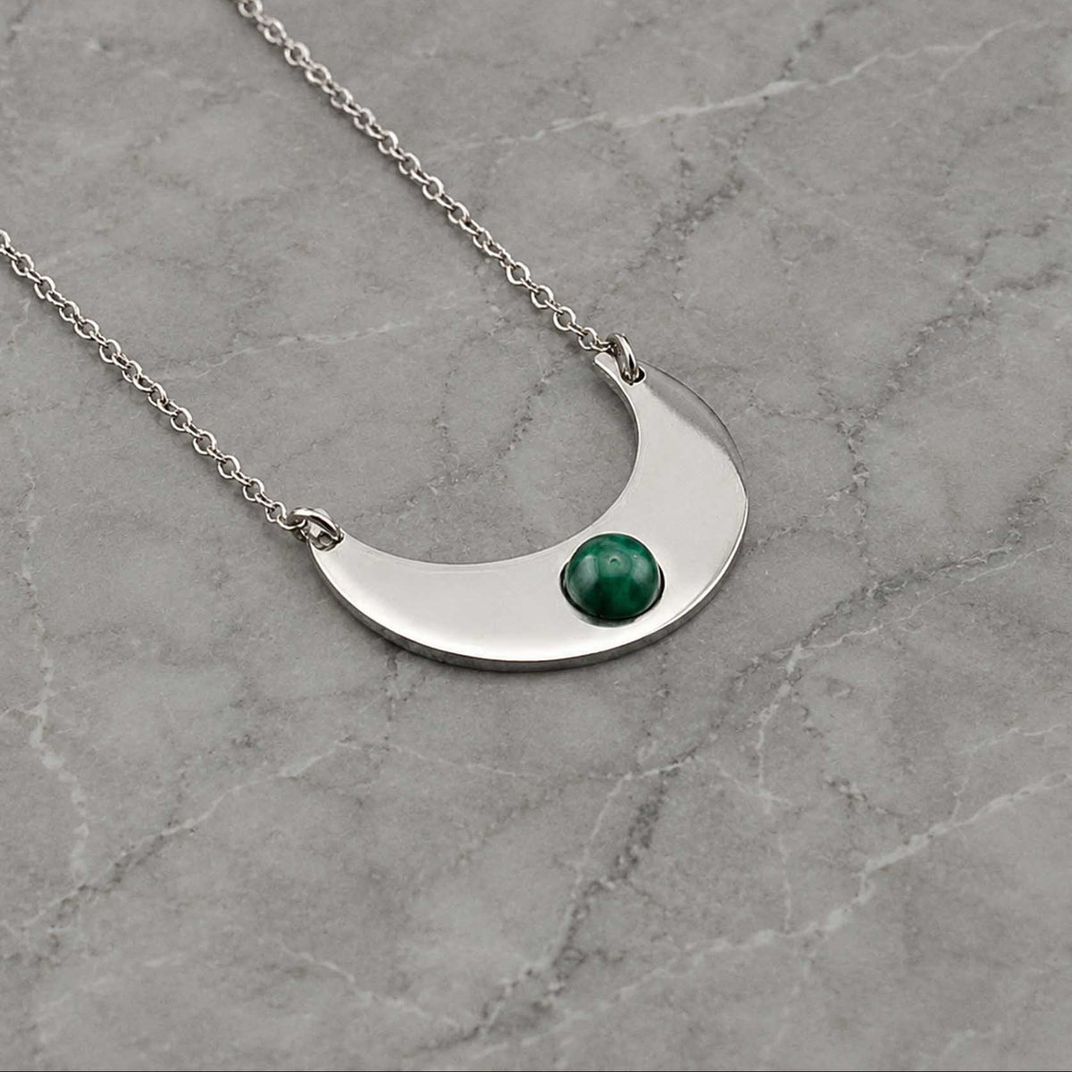 Collana Luna con pietra naturale