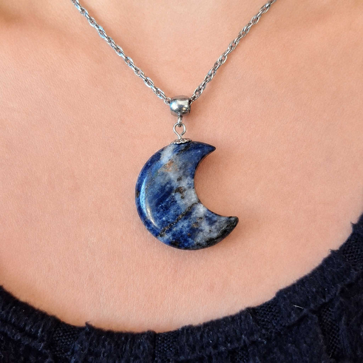 Collana Luna in Sodalite Blu