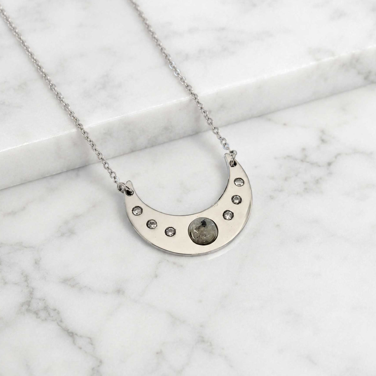 Collana Luna con pietra naturale e zirconia cubica