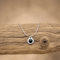 Collana Punto Luce con pietra naturale