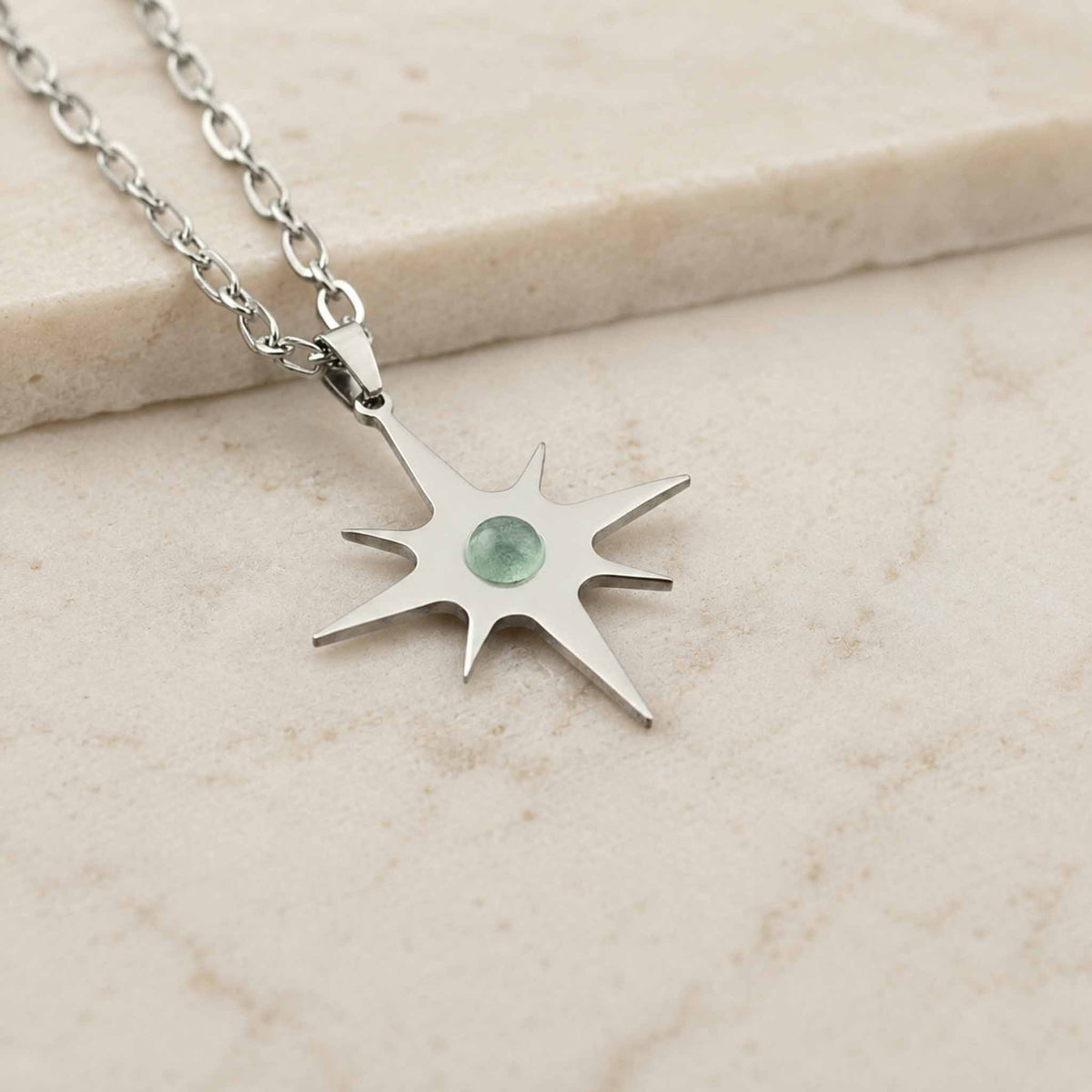 Collana lunga Stella Polare con pietra naturale