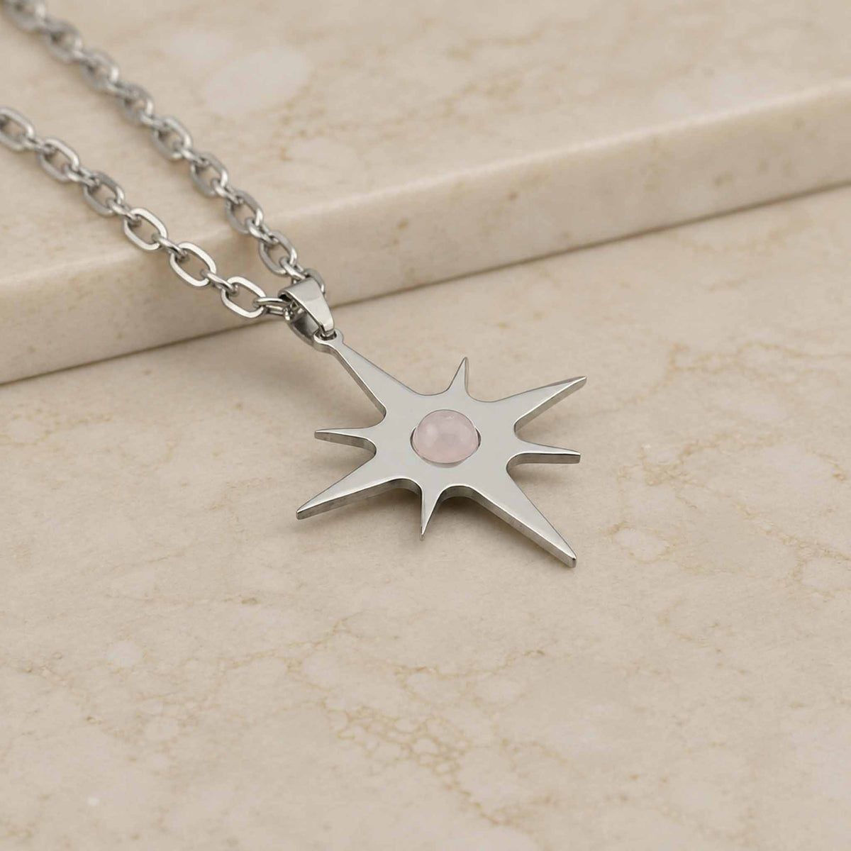 Collana lunga Stella Polare con pietra naturale