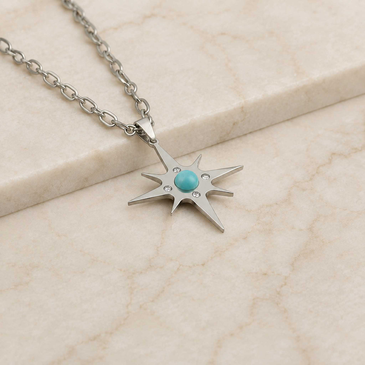 Collana Stella Polare con pietra naturale e zirconia cubica