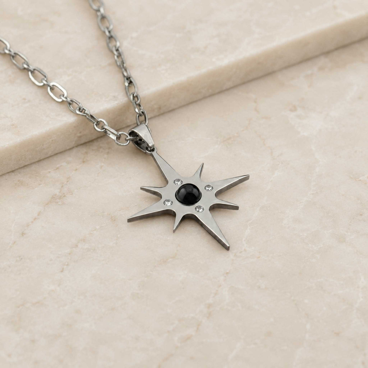 Collana Stella Polare con pietra naturale e zirconia cubica