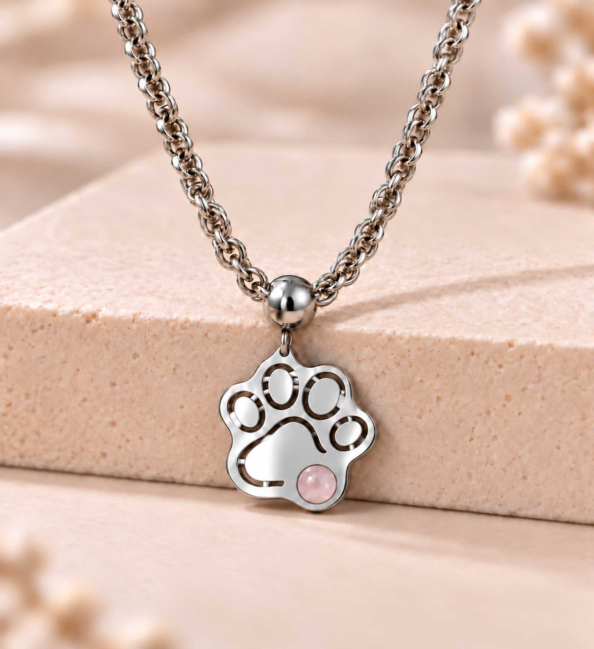 Collana Zampa con pietra naturale