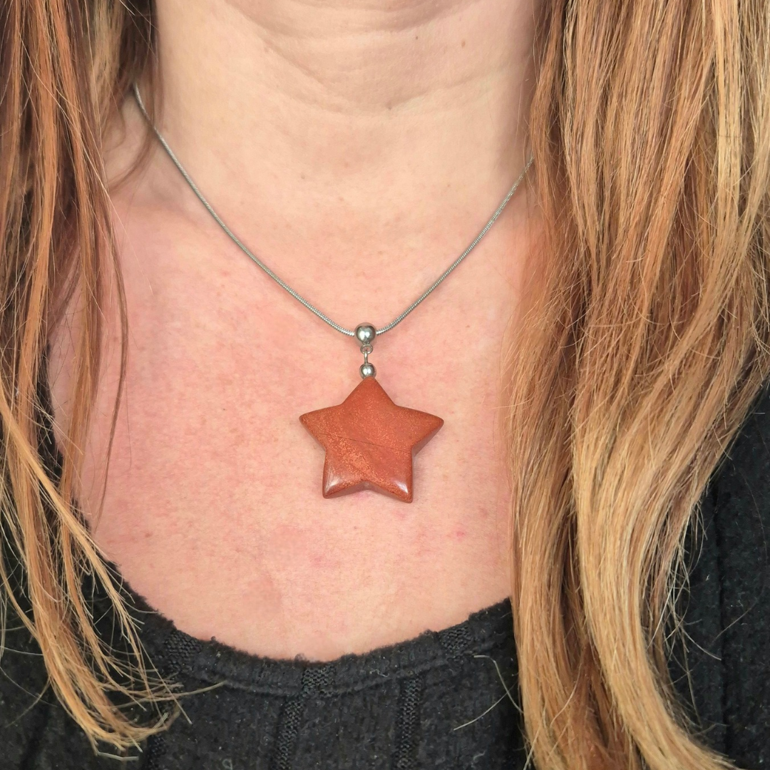 Collana con Stella in Diaspro rosso