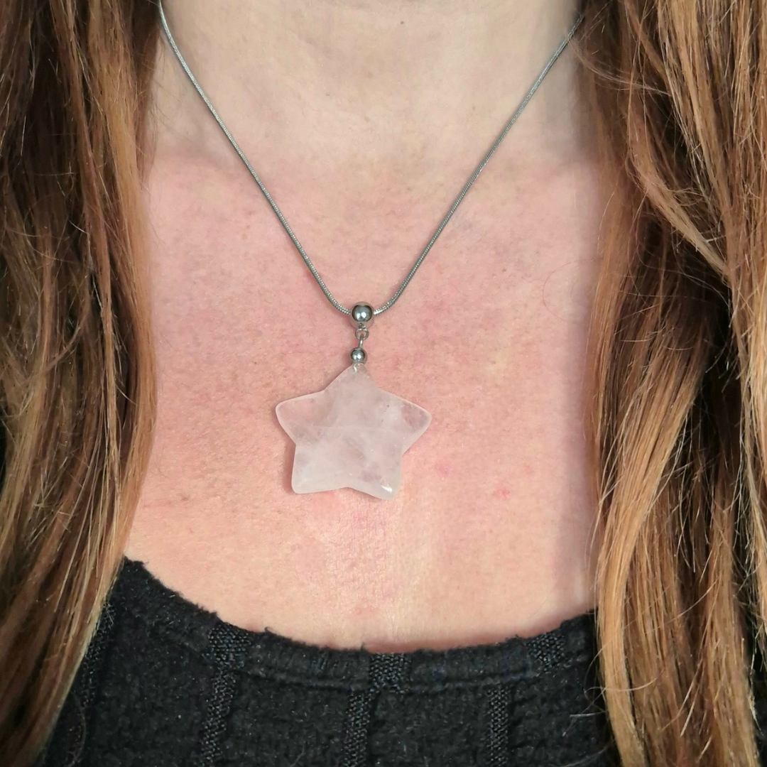 Collana con Stella in Quarzo rosa