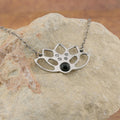 Collana Loto Aura con zirconia e ossidiana nera