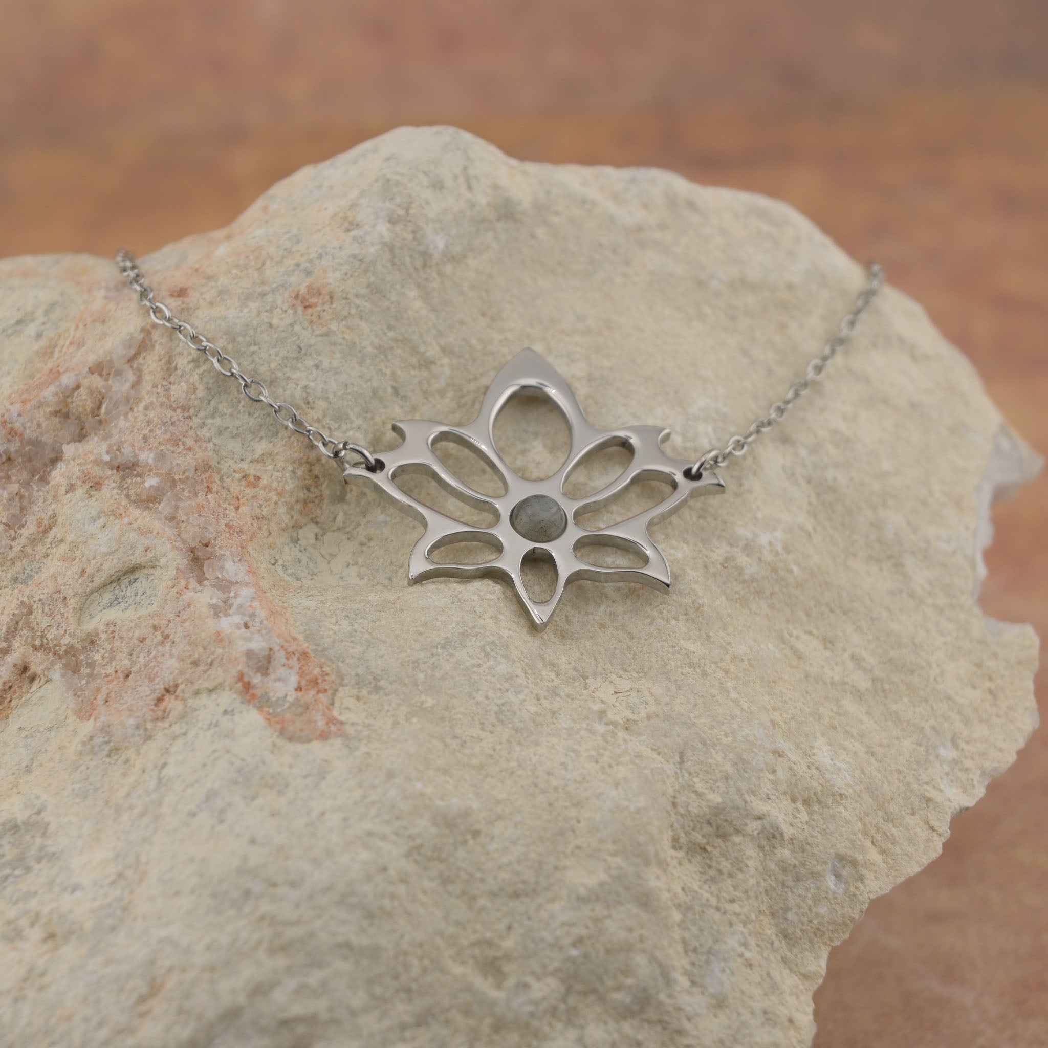 Loto con pietra naturale