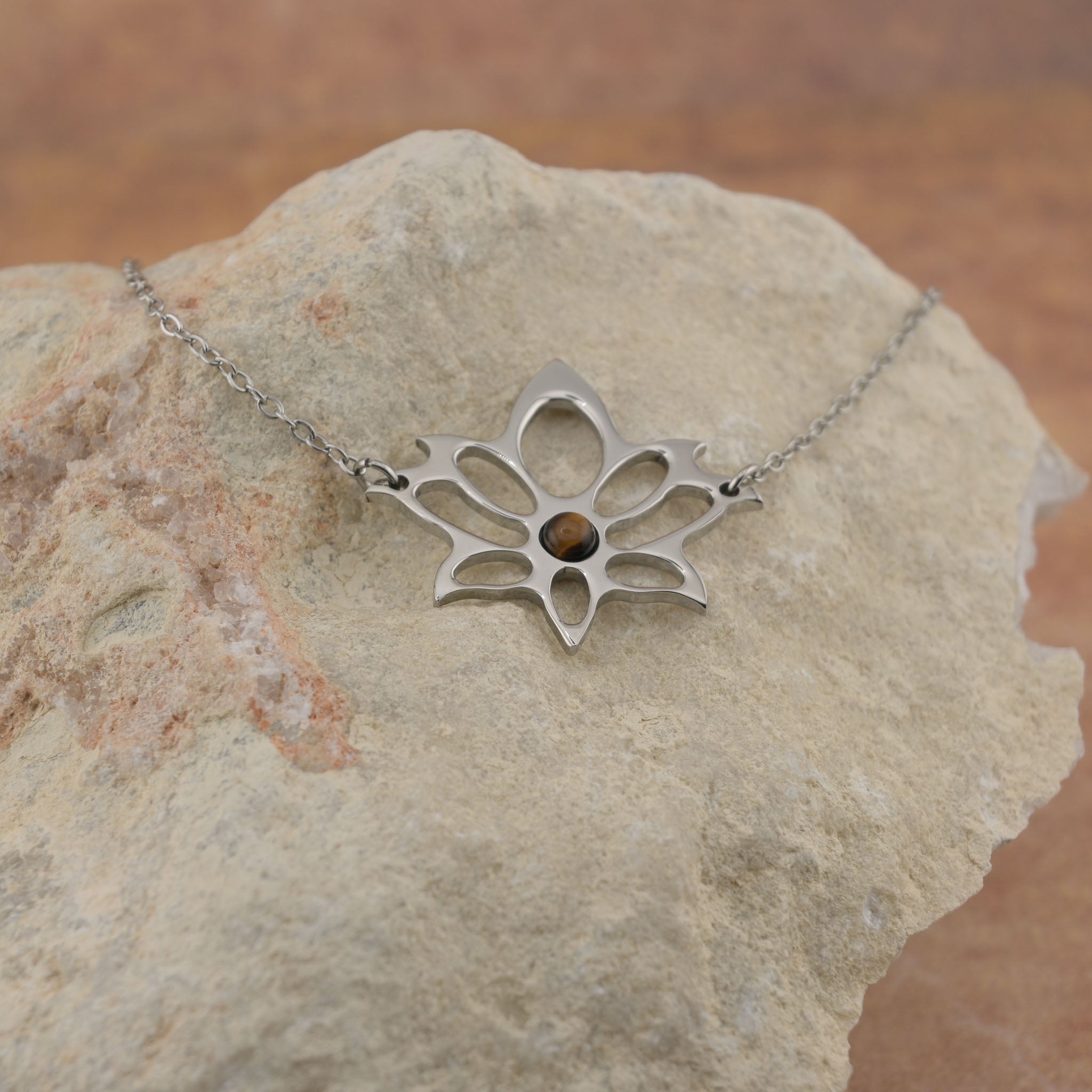 Loto con pietra naturale