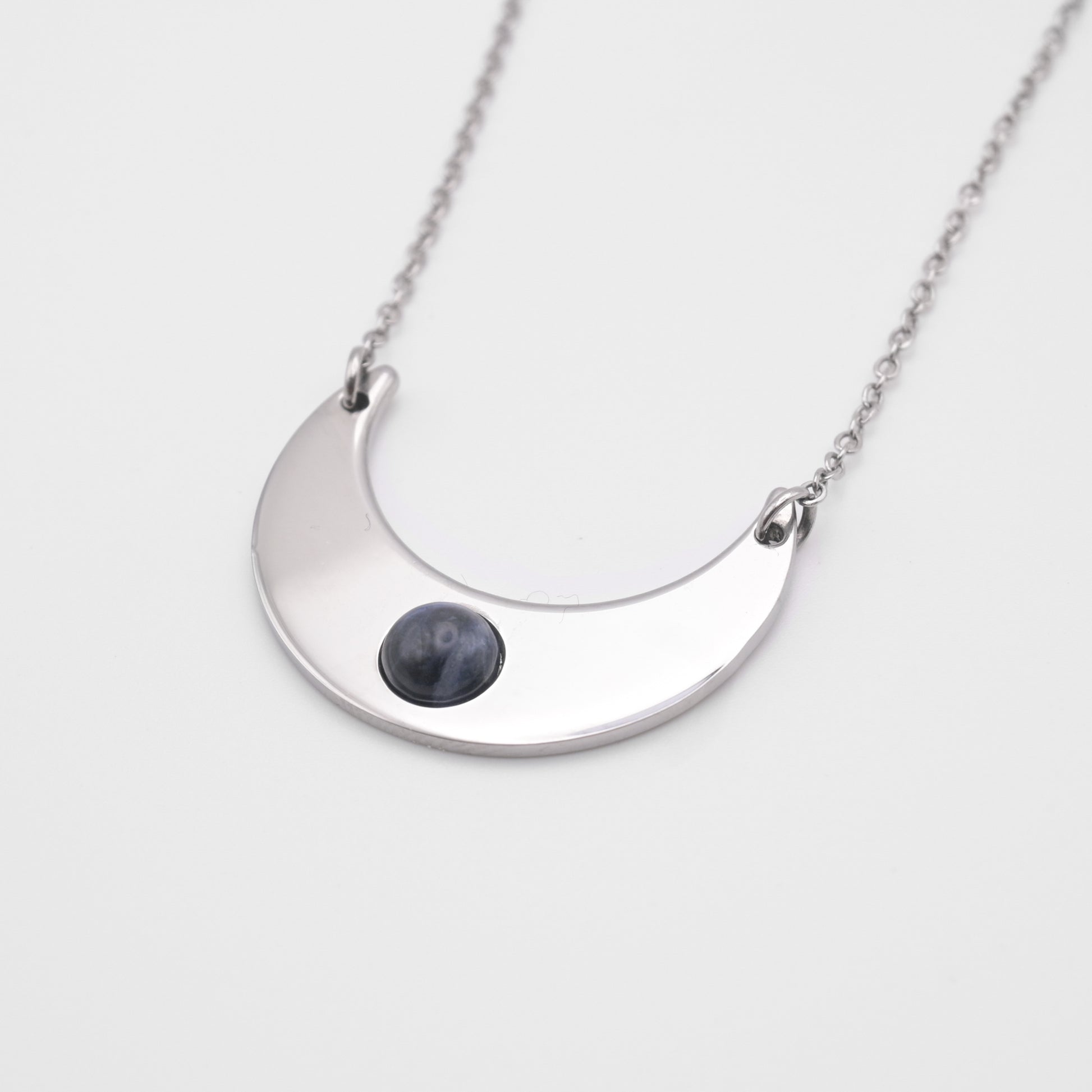 Necklace with Moon and natural stone