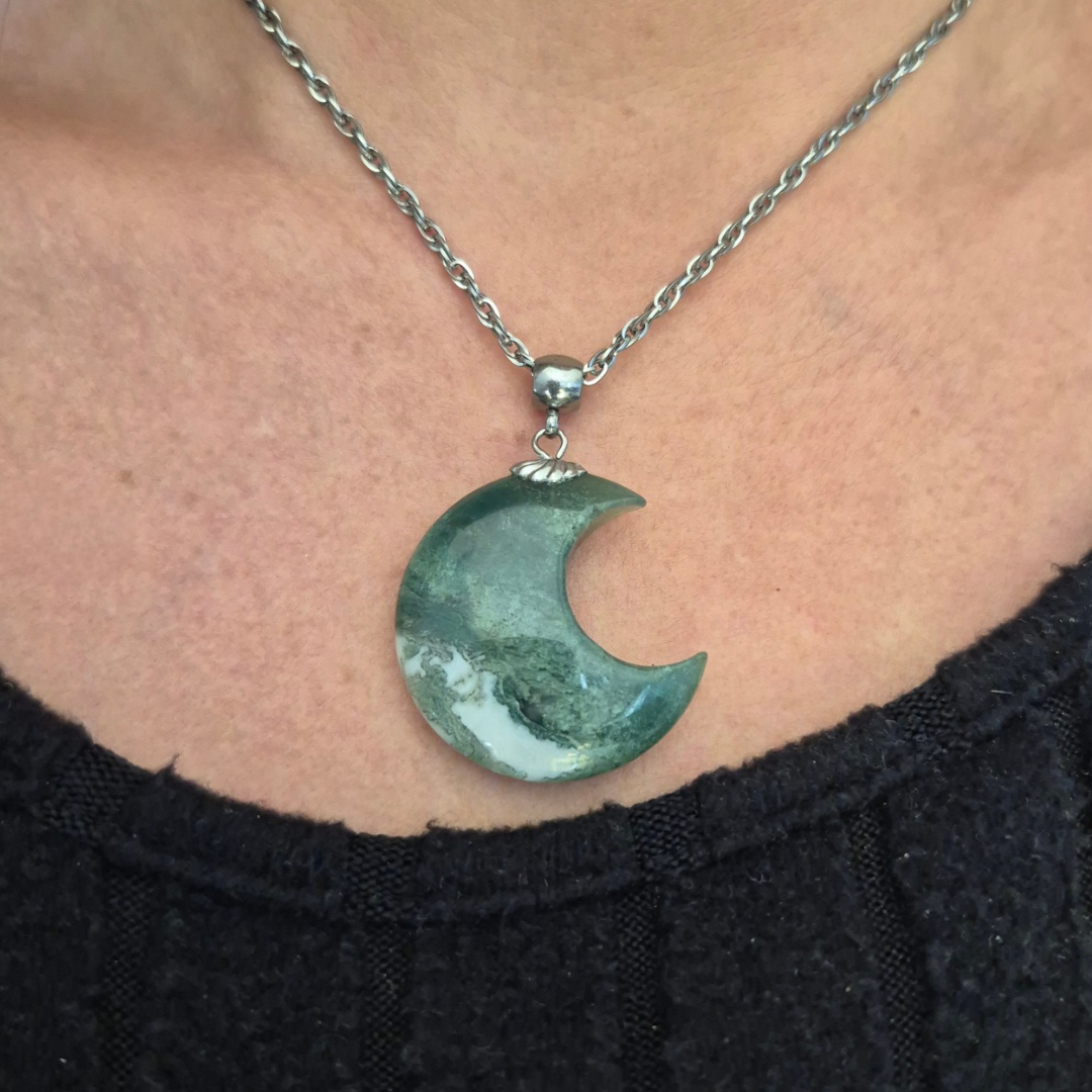 Collana con Luna in Agata Indiana