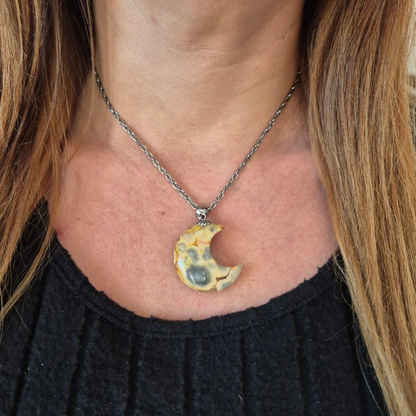 Collana con Luna in Diaspro Picasso