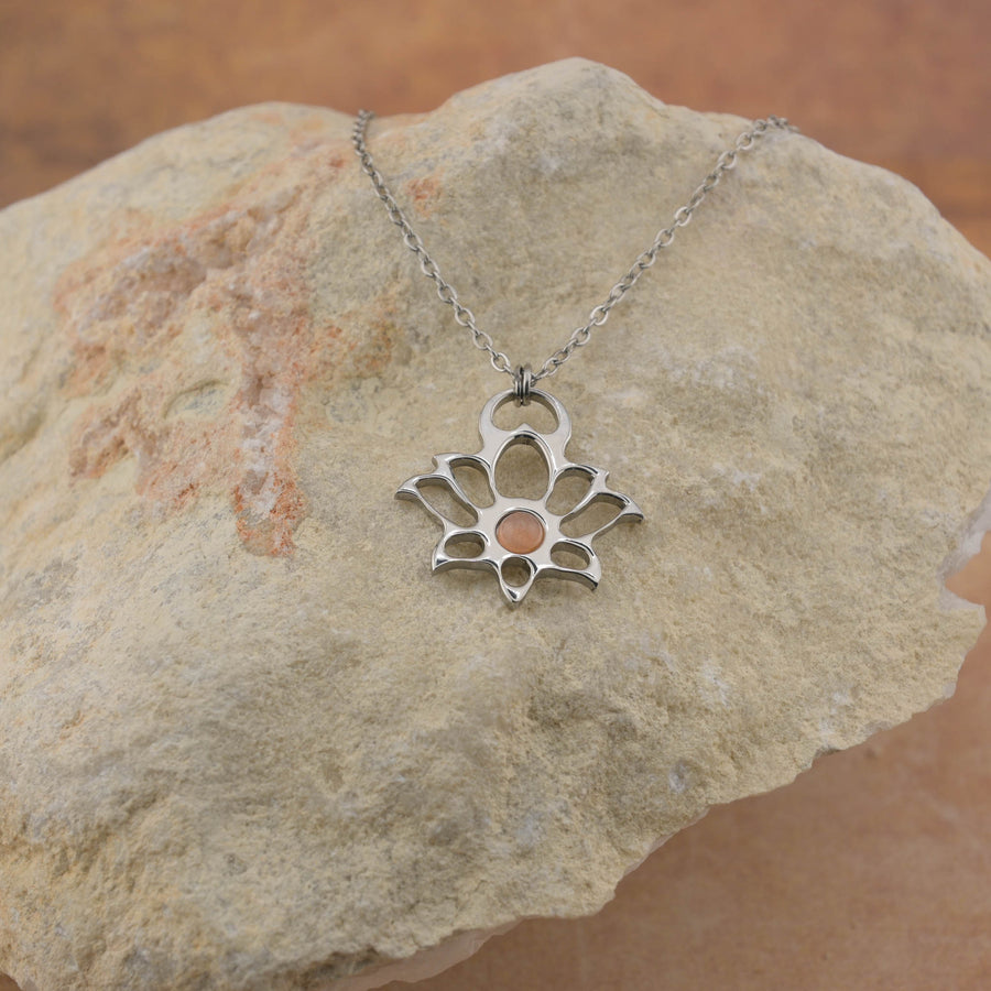 Collana Mini Loto con pietra del sole