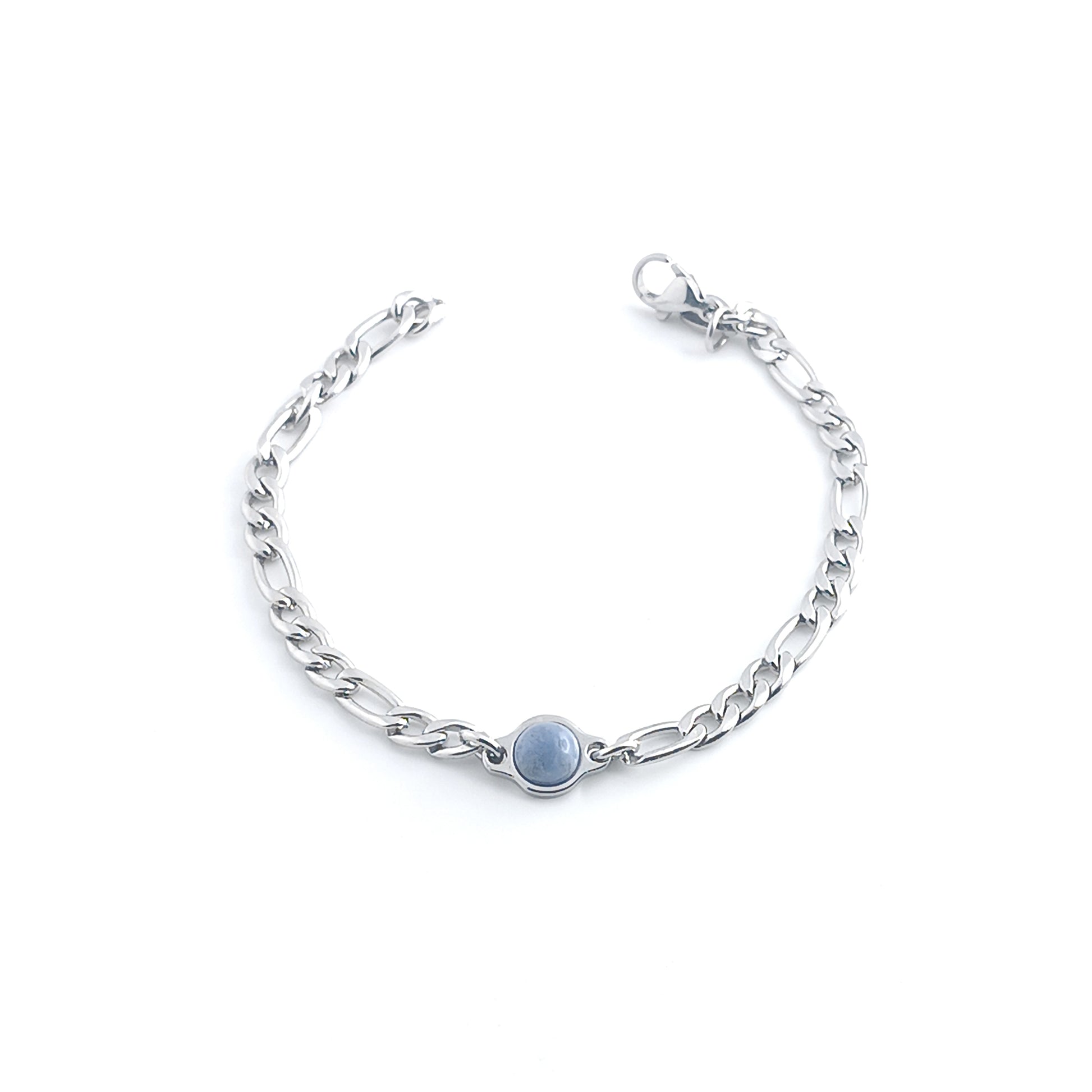 Bracciale con pietra centrale