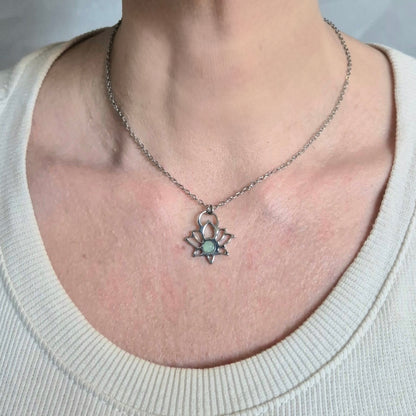 Collana con Loto moderno - Mini